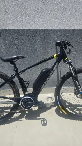 Vendo e-bike Oggi 8.2 assistida