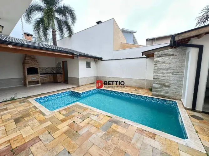 Sobrado, 3 suítes, piscina e sauna, hidromassagem - Cond. Jd. Portal de Itaici - Indaiatub