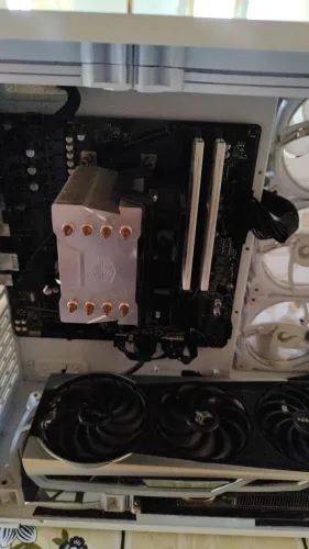 Ryzen 5700x3d b550m