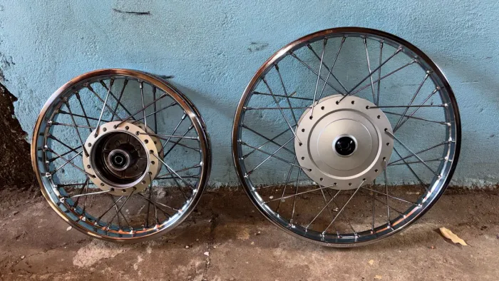 Rodas raiadas biz 110i