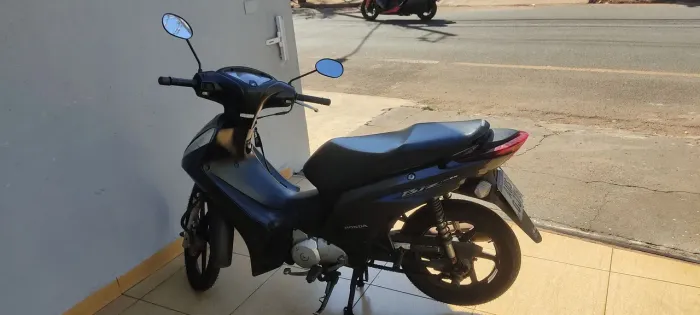 Vende se biz ex 125 ano 2012