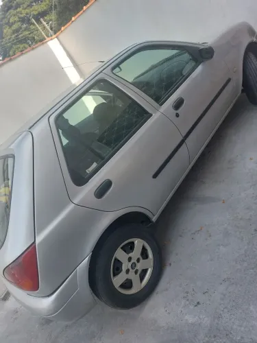 Ford Fiesta Street/ Action 1.0 8V 5P 2003