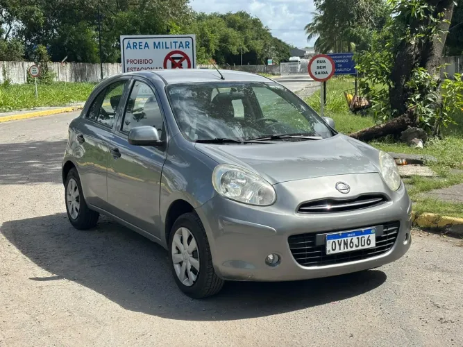 Nissan March 1.0 16V Flex Fuel 5P 2014