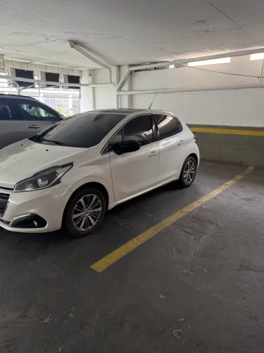 Peugeot 208 Griffe 1.6 Flex 16V 5P Aut. 2017