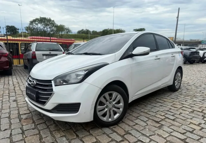Hyundai HB20S C.style/c.plus1.6 Flex 16V Aut. 4P 2018