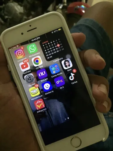 Vendo ou troco iPhone 6s 
