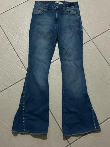 calça jeans flare costume 36