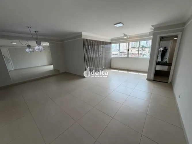 Apartamento com 4 quartos sendo 2 suítes disponível para locação no bairro Centro em Uberl