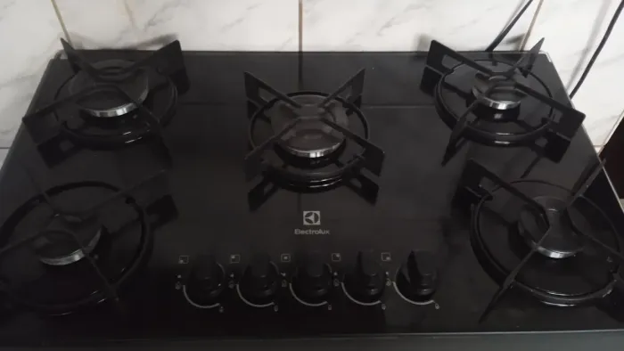 Fogão Cooktop Electrolux à venda.