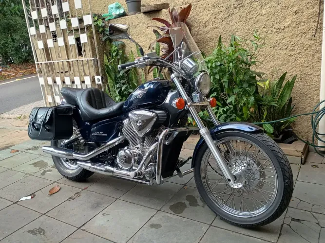 Honda SHADOW 600