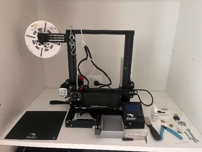 Impressora Ender 3D + Acessórios em ótimo estado