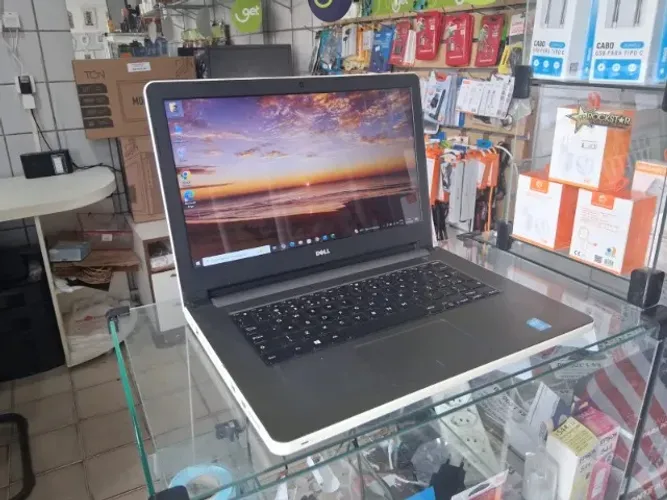 Notebook Dell Inspiron 14, Core i3, com SSD