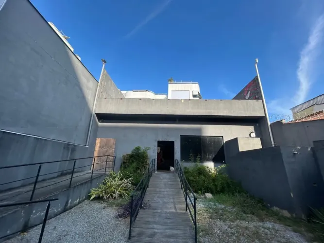 ESPAÇO COMERCIAL PARA LOCAÇÃO - CENTRO DA FREGUESIA