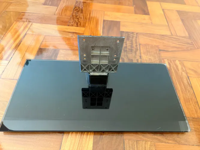Base de tv STI (Semp Toshiba)
