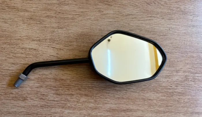 Retrovisor direito Cb300f Twister 