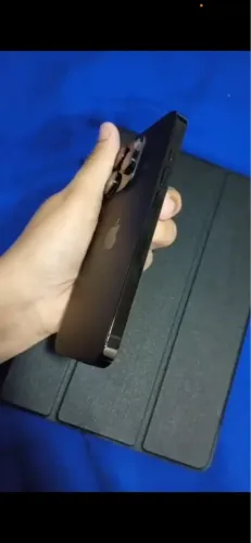 Oportunidade iPhone 14 Pro em estado de novo 
