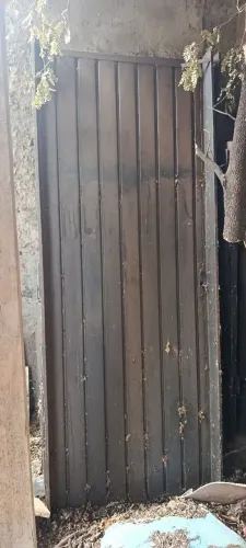 Portas de chapa canelada (ferro)