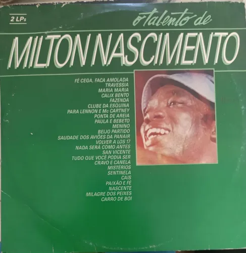 Milton Nascimento  - Coletânea 2LPs vinil, capa e mídia bem conservados, sem riscos 