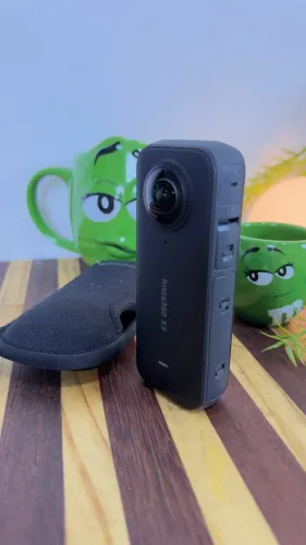 Insta360 X3 Câmera 360 5.7K (753)