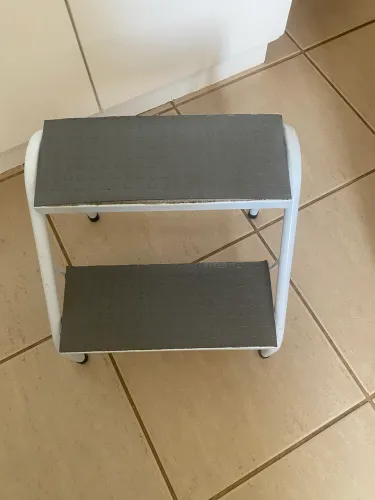 Escada para auxílio de maca 