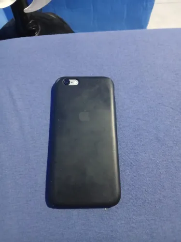 iPhone 6s Estado de Novo (Inclui Capa e Carregador)