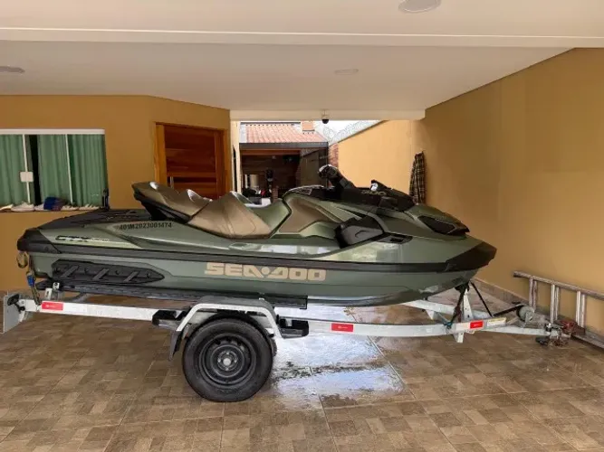 Jet ski Seadoo 300 limited 22/23