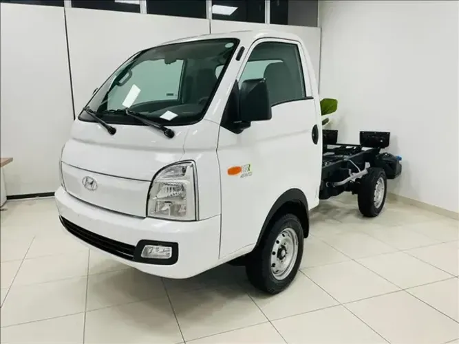 Hyundai HR 2.5 TURBO DIESEL CS 4WD MANUAL