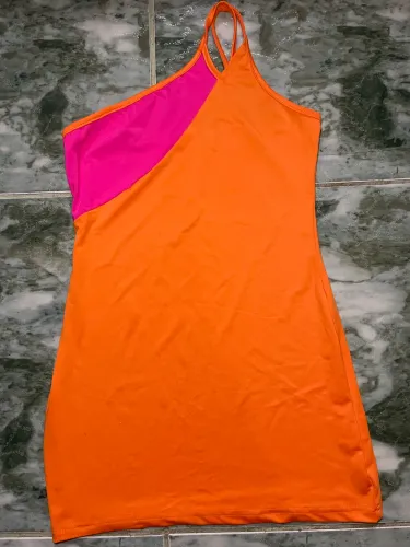 Vestido shein usado uma vez