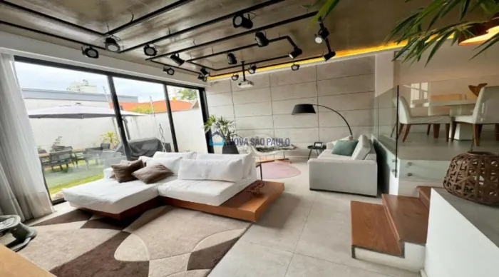 Casa de Alto Padrão no Campo Belo: 192m², 3 Quartos e Automação Completa