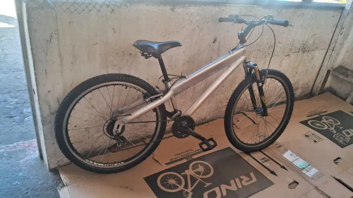 Bicicleta aro 26 caloi alumínio