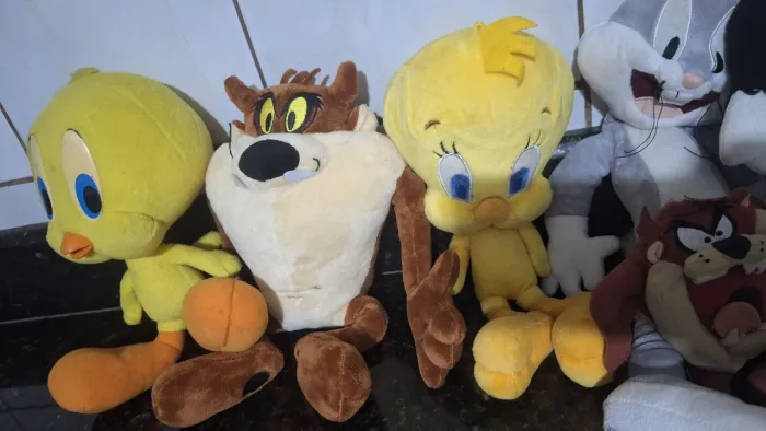 Pelucias Looney Tunes Originais