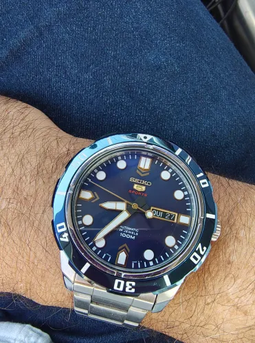 Seiko 5 sports