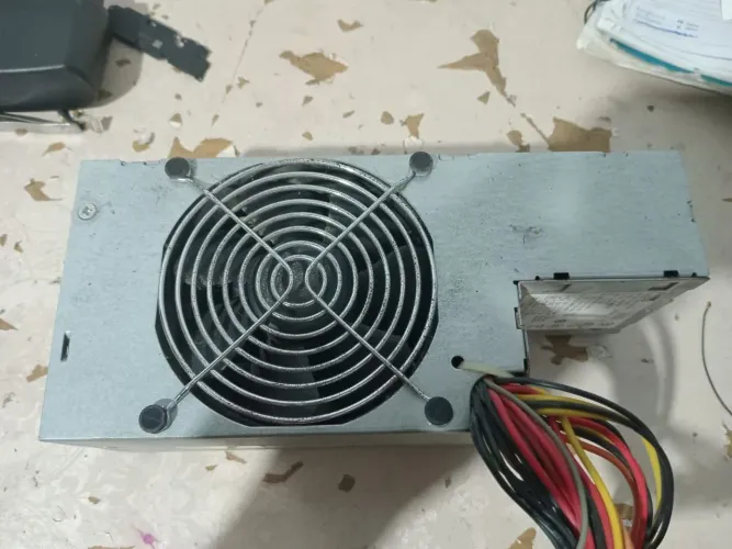 Fonte para gabinete slim