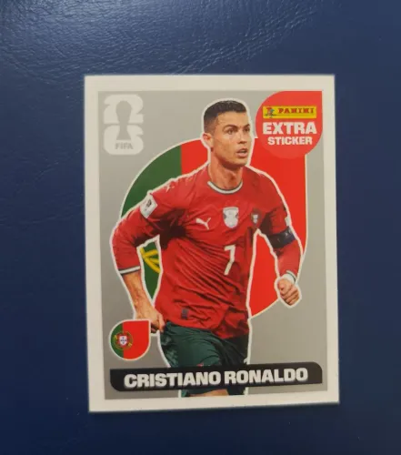 3 figurinhas Panini Legends copa 2026: Cristiano R Prata, Hakini prata, Vini Jr bronze