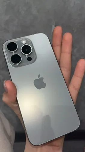 Vendo iPhone 15 pro 