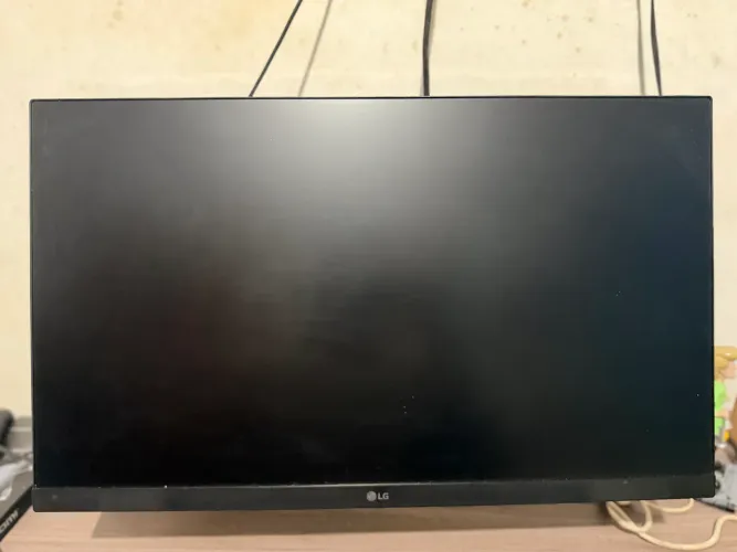 Monitor LG Ultragear 144hz + braço articulado ELG