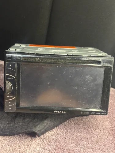 Vende se multimídia pioneer