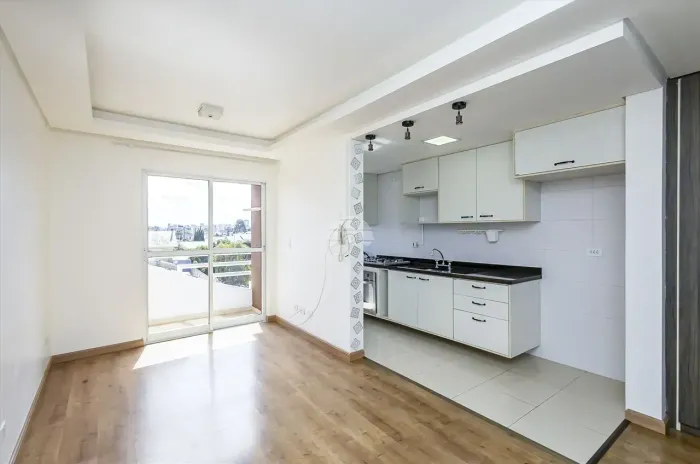 Apartamento com 1 Suíte, 1 Quarto e 1 Vaga de Garagem no Capão Raso