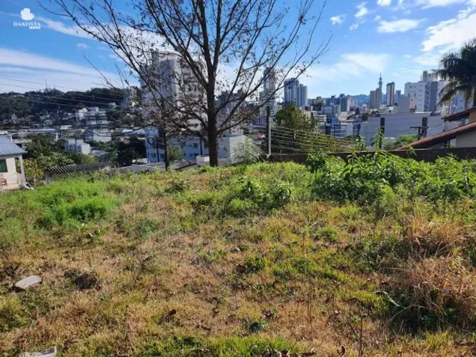 LOTE com 1.057m² na Rua Maranhão Altos do Bairro Industrial