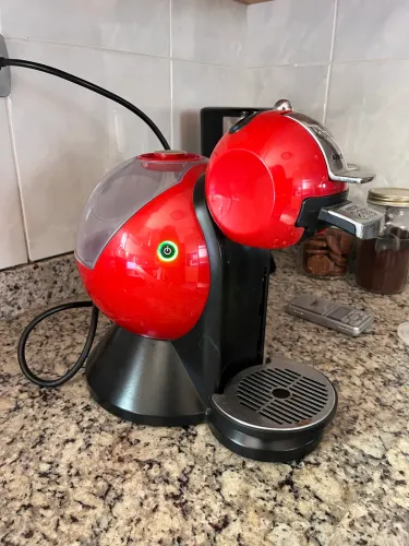 Cafeteira elétrica Dolce Gusto