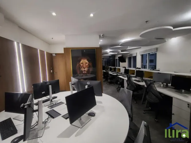 Sala Em Condominio Comercial Com 82m³ No Centro de Osasco - Comercial Jardins Do Brasil
