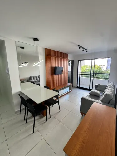 Apartamento 2 quartos mobiliado Intermares 250 metros da praia
