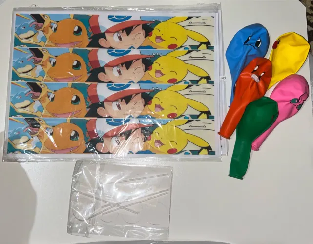 Kit de aniversário Pokémon com papel de arroz balão corante topper e cake board