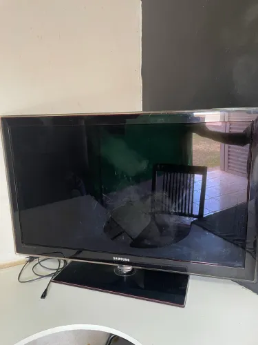 TV Samsung 40? usada