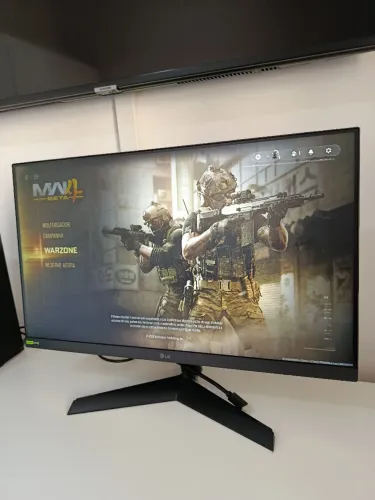 Monitor LG UltraGear 24" Full HD IPS 180Hz 1ms