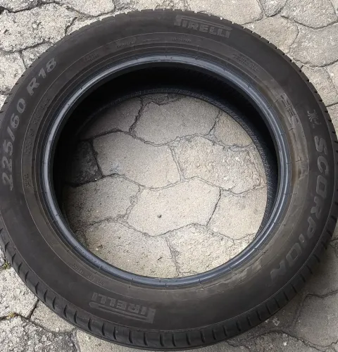 Pneu Pirelli 225/60 R18