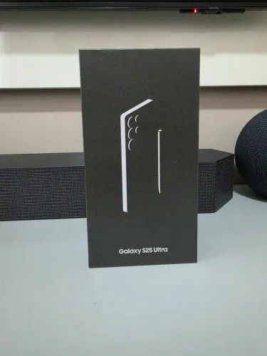 Samsung Galaxy S25 Ultra 256gb - Lacrado com Nota Fiscal