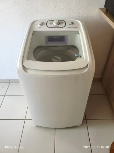 Máquina de lavar Eletrolux 11KL