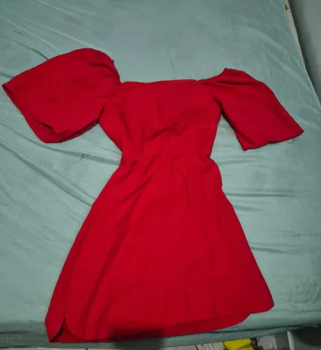 Vestido Curto Vermelho - Manga Bufante / Ciganinha (Lindo e Perfeito Estado)