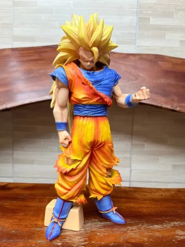 Action Figure Dragon Ball - Goku SJJ 3 31cm ( Leia Anuncio )